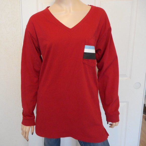 New VS PINK T-Shirt Red Graphic Sleeve Size Small - Picture 5 of 9